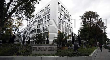 Raven Restaurant & Lounge