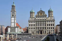 Augsburg Rathaus mit der Eventlocation und Hochzeitslocation Goldener Saal