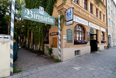 Augustiner Schwalbe - Bar in Munich - Family celebrations and private parties