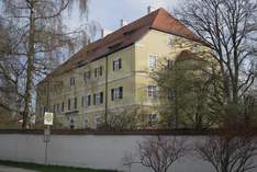 Schloß Unterweikertshofen - Schloss in Bergkirchen