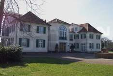 Schloss Schönfeld - Trattoria in Kassel