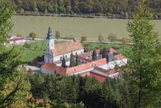 Trappistenkloster mit Rokokokirche - Monastery in Engelhartszell