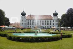 Schloss Tüssling - Palace in Tüßling