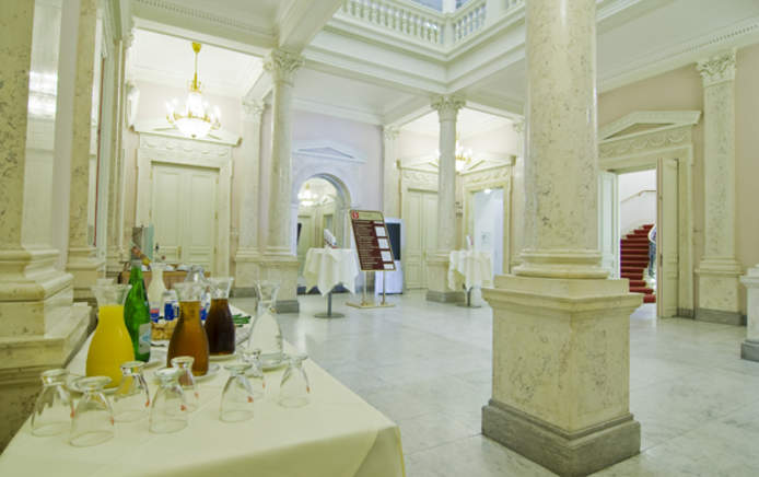 EG Foyer Palais Strudlhof