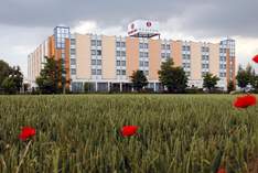 RAMADA Hotel Leipzig-Halle - Hotel in Landsberg - Ausstellung