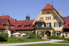 Gut Sonnenhausen - Wedding venue in Glonn - Wedding