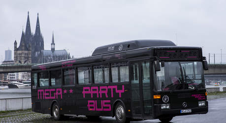 Mega Partybus