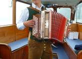 Musikalische Hochzeits-Unterhaltung an Bord des Nostalgieschiffes "Mondsee"