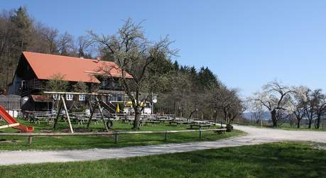 Schatzbergalm - uriger Location für Familienfeiern, Hochzeiten und Events am südlichen Ammersee