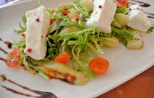 Salat mit Frischkäse und Spargel