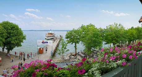 Blick vom Hotel auf den See