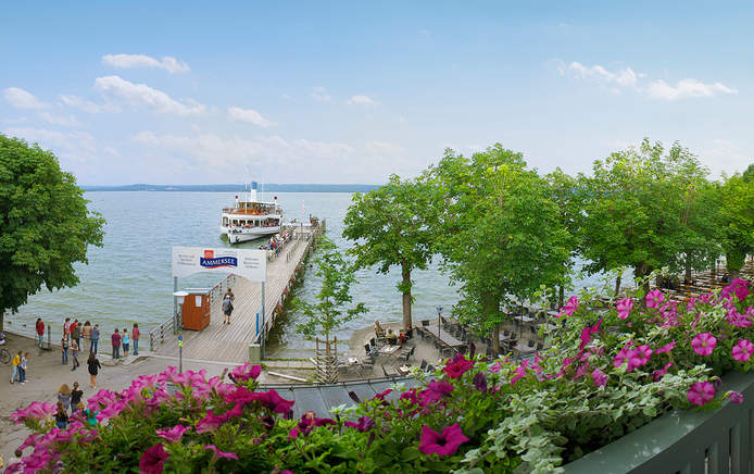 Blick vom Hotel auf den See