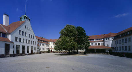 Karl-Schmidt-Innenhof