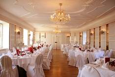 Schlosshotel Neufahrn - Hochzeitslocation in Neufahrn (Niederbayern) - Hochzeit