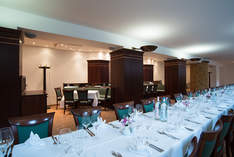 HUSSERIA - Function room in Berlin - Family celebrations and private parties
