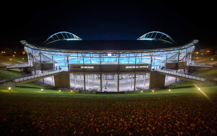 RED BULL ARENA LEIPZIG - Außenansicht