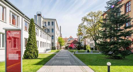 Ob für 20, 50 oder 800 Personen - der GLS Campus ist aufgrund seiner Ausstattung und zentralen Lage mitten im Szenebezirk Berlin Prenzlauer Berg ein außergewöhnlich attraktiver Veranstaltungsort für Konferenzen, Seminare, Tagungen und Feiern.