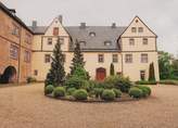 Das Schloss Wallhausen bietet mit verschiedenen Sälen und den beiden Schlosshöfen einen wunderbaren Rahmen für Hochzeiten, Firmenanlässe und private Feiern. Unser Team erteilt Ihnen gerne weitere Auskünfte.